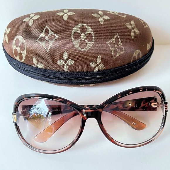 Authentic LOUIS VUITTON Vintage Sunglasses, Tortoise shell Rhinestone Frames - Picture 1 of 12